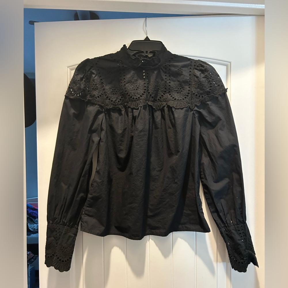 GAP eyelet blouse